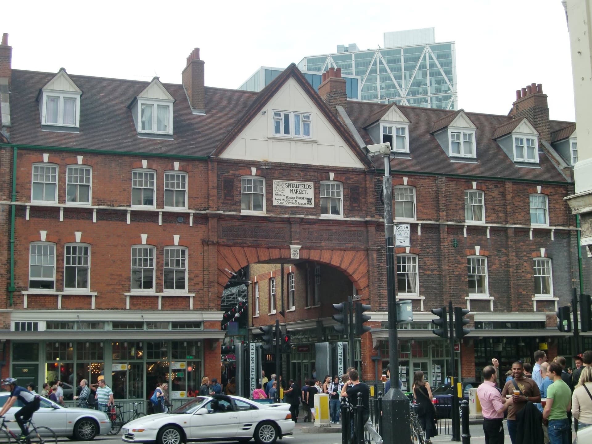 Christmas in Shoreditch 2026: markets, lights and nights out